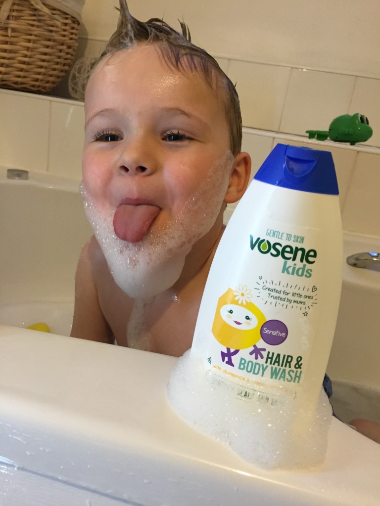 Vosene hair & body wash1