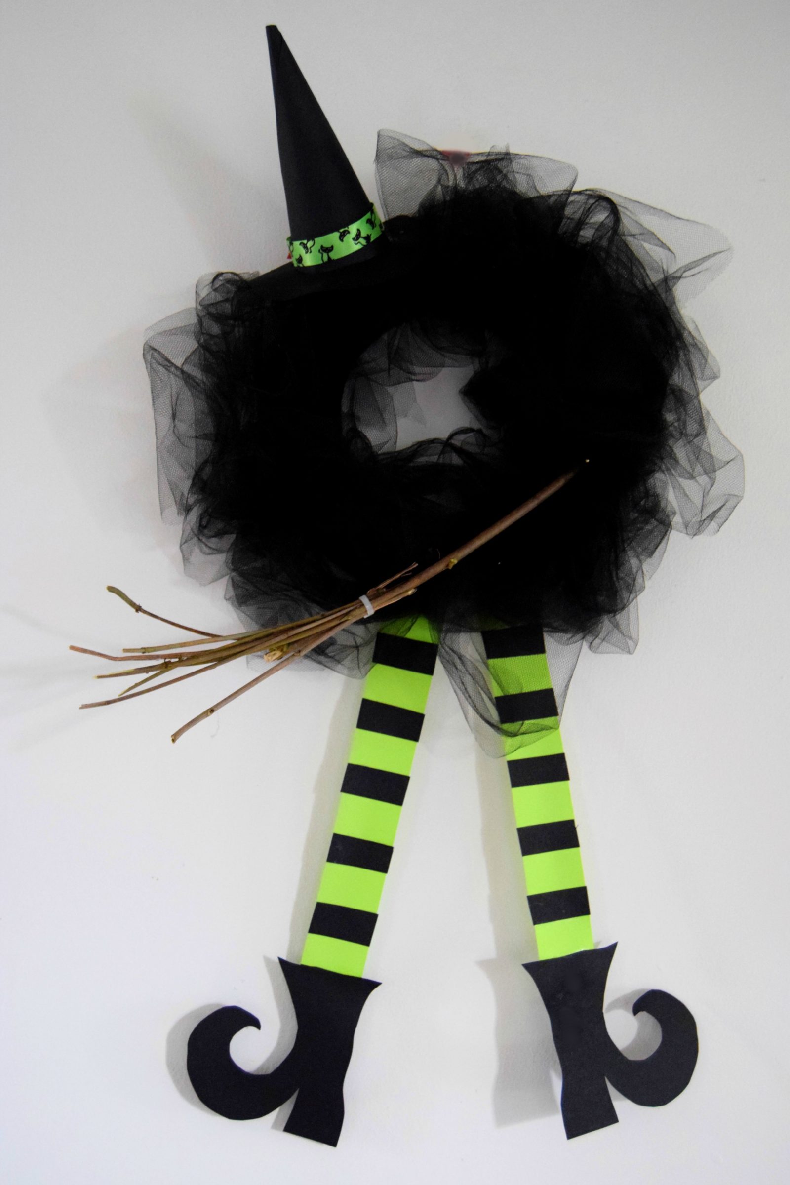 witch-wreath