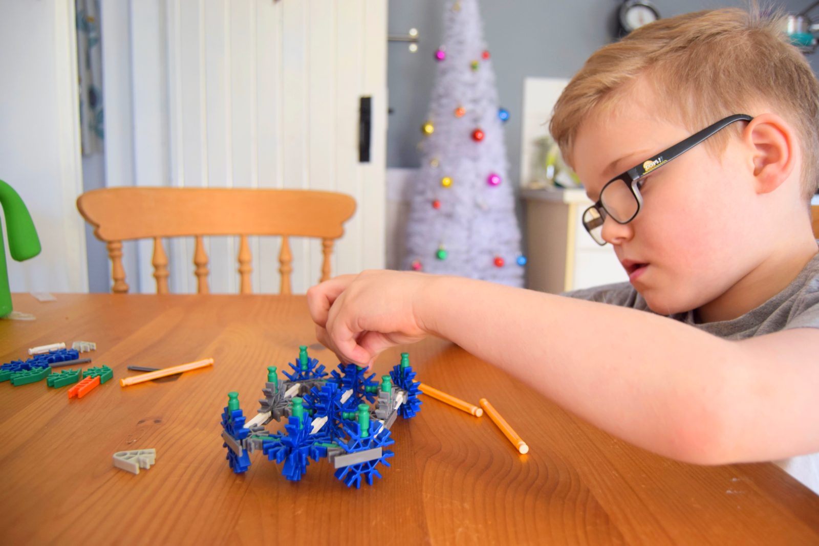 knex-5