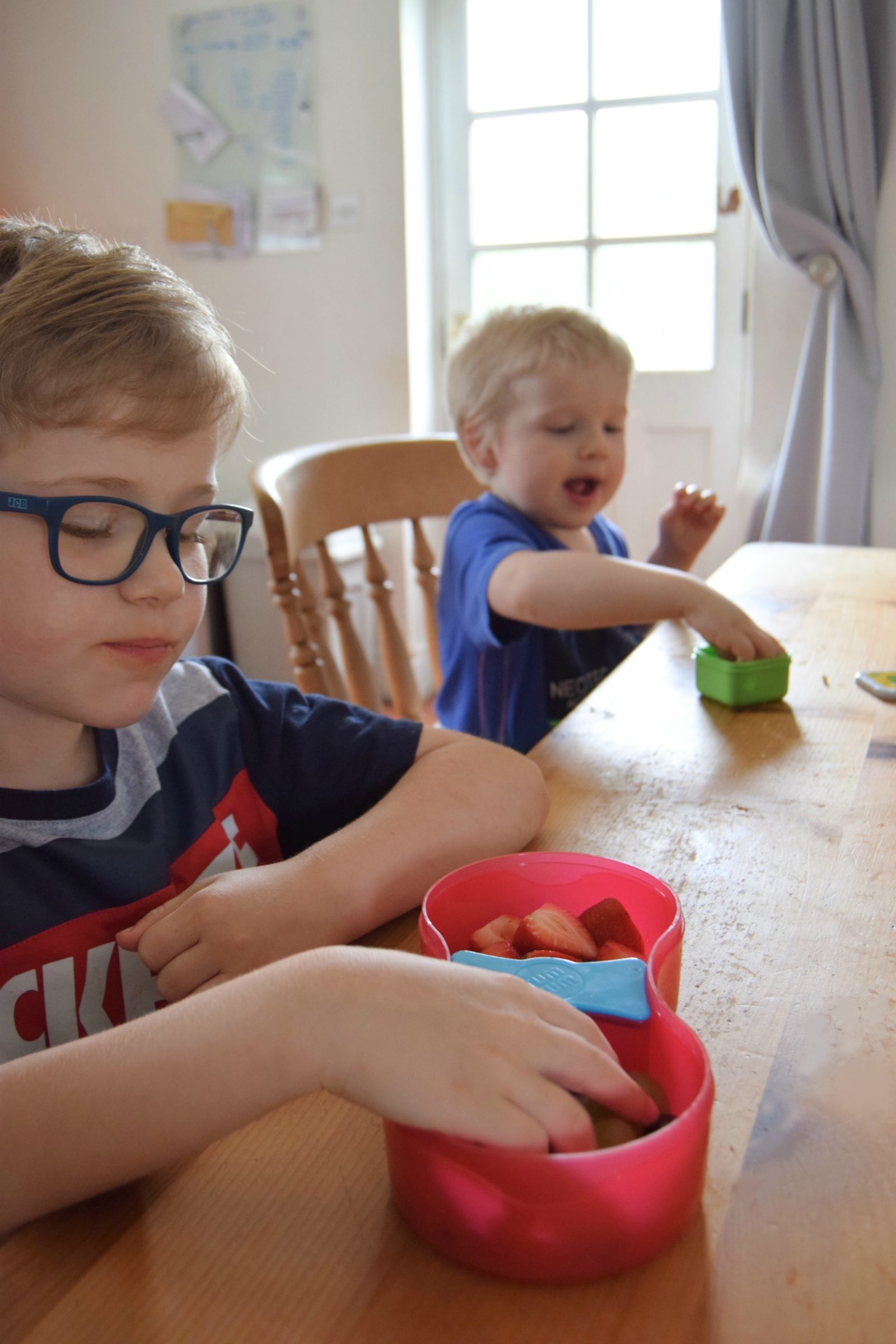 Tum Tum kids tableware