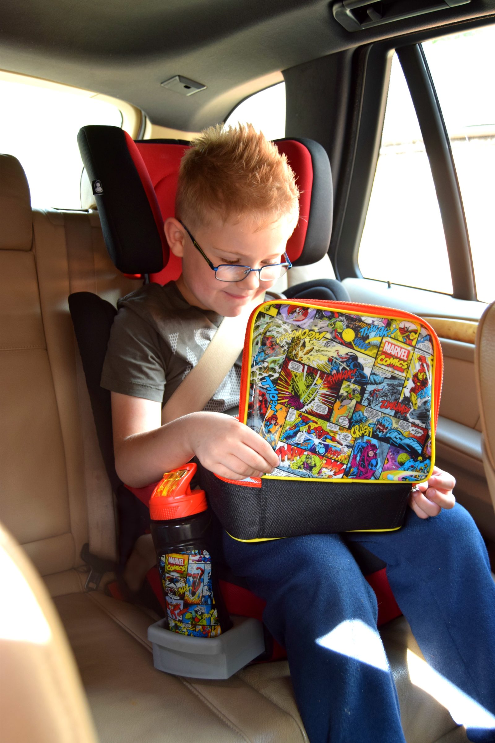 Spearmark marvel lunch bag and bottle