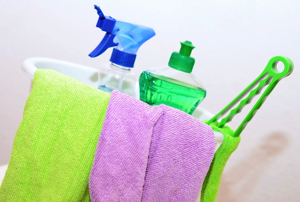 10 Point Checklist For Giving Your Home A Deep Clean