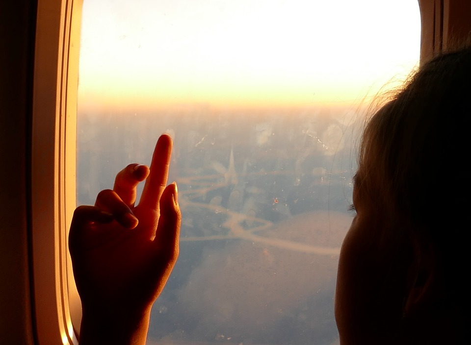 flying with kids