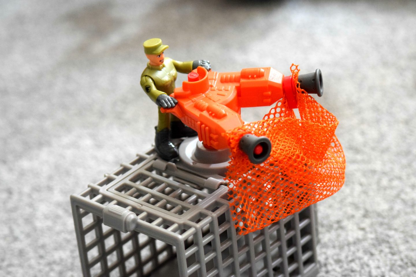dinosaur cage 2