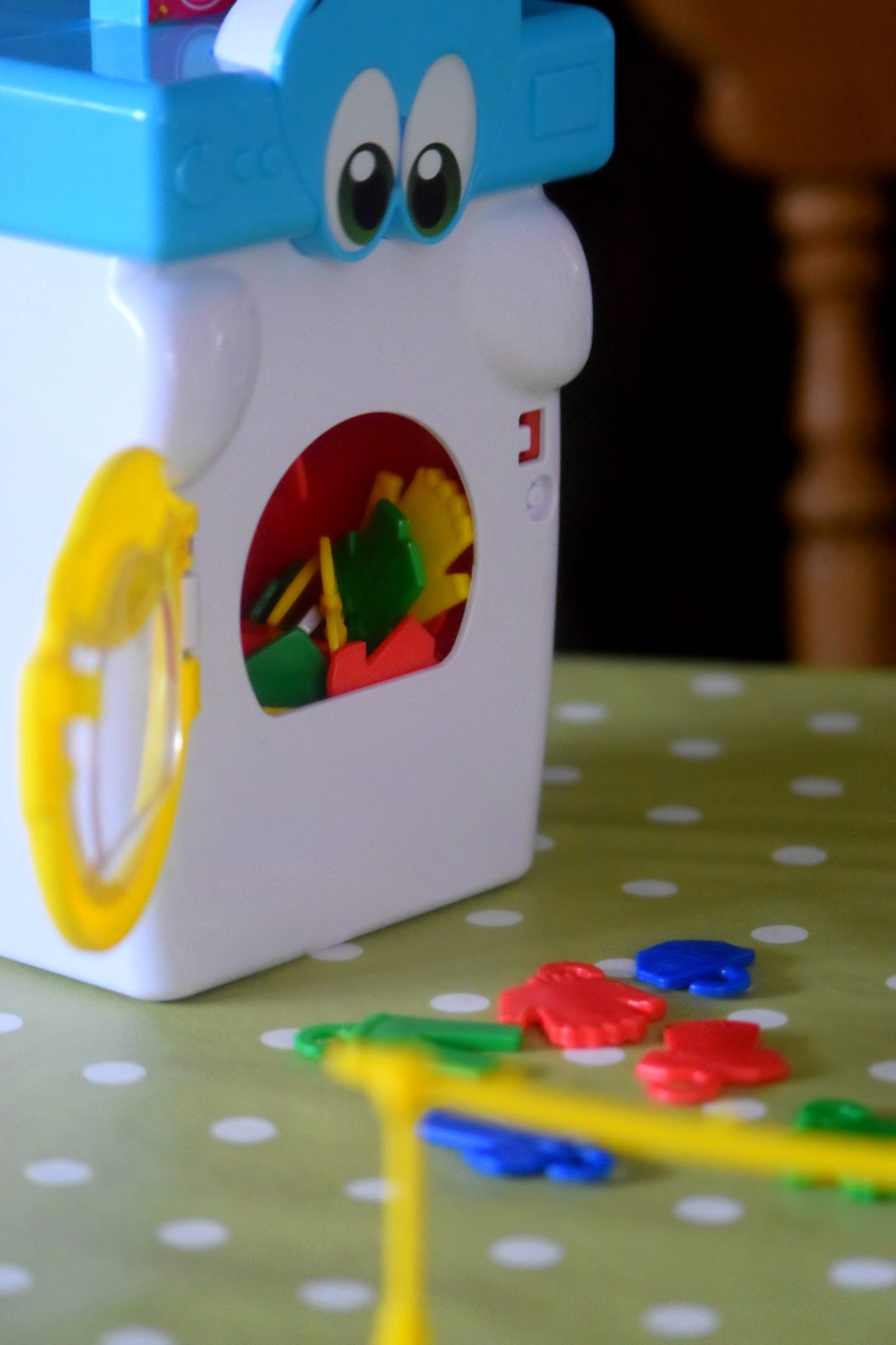wally washer playing pieces and line