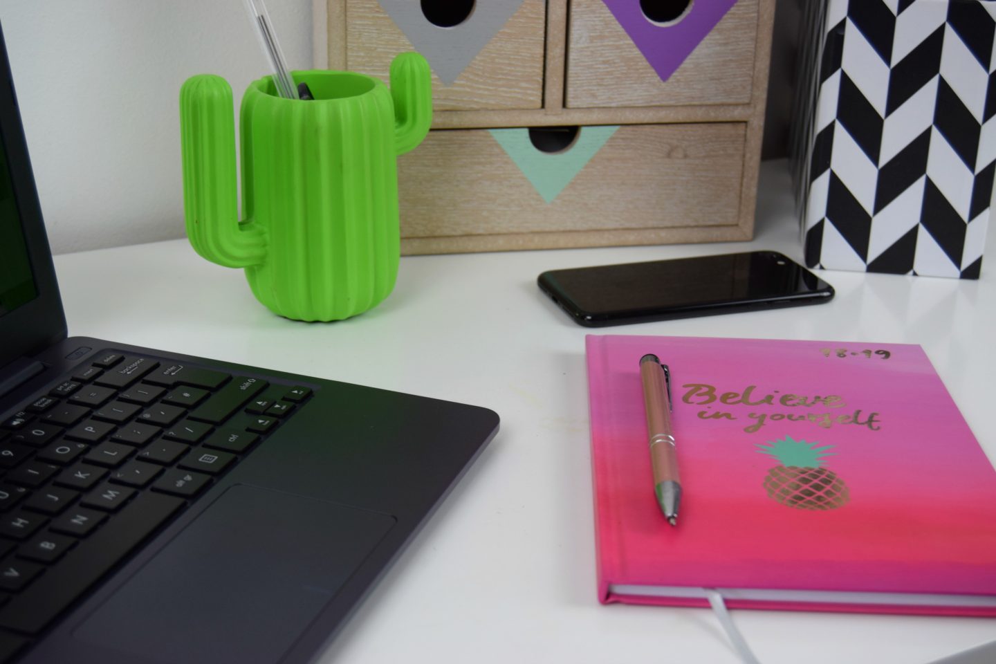 desk 5