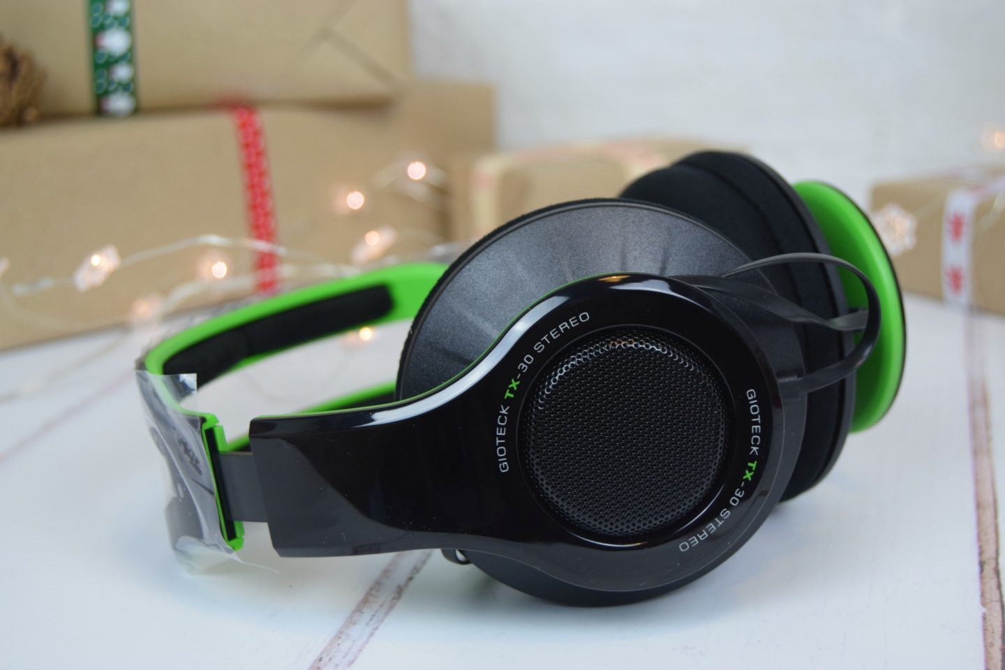 gaming headphones