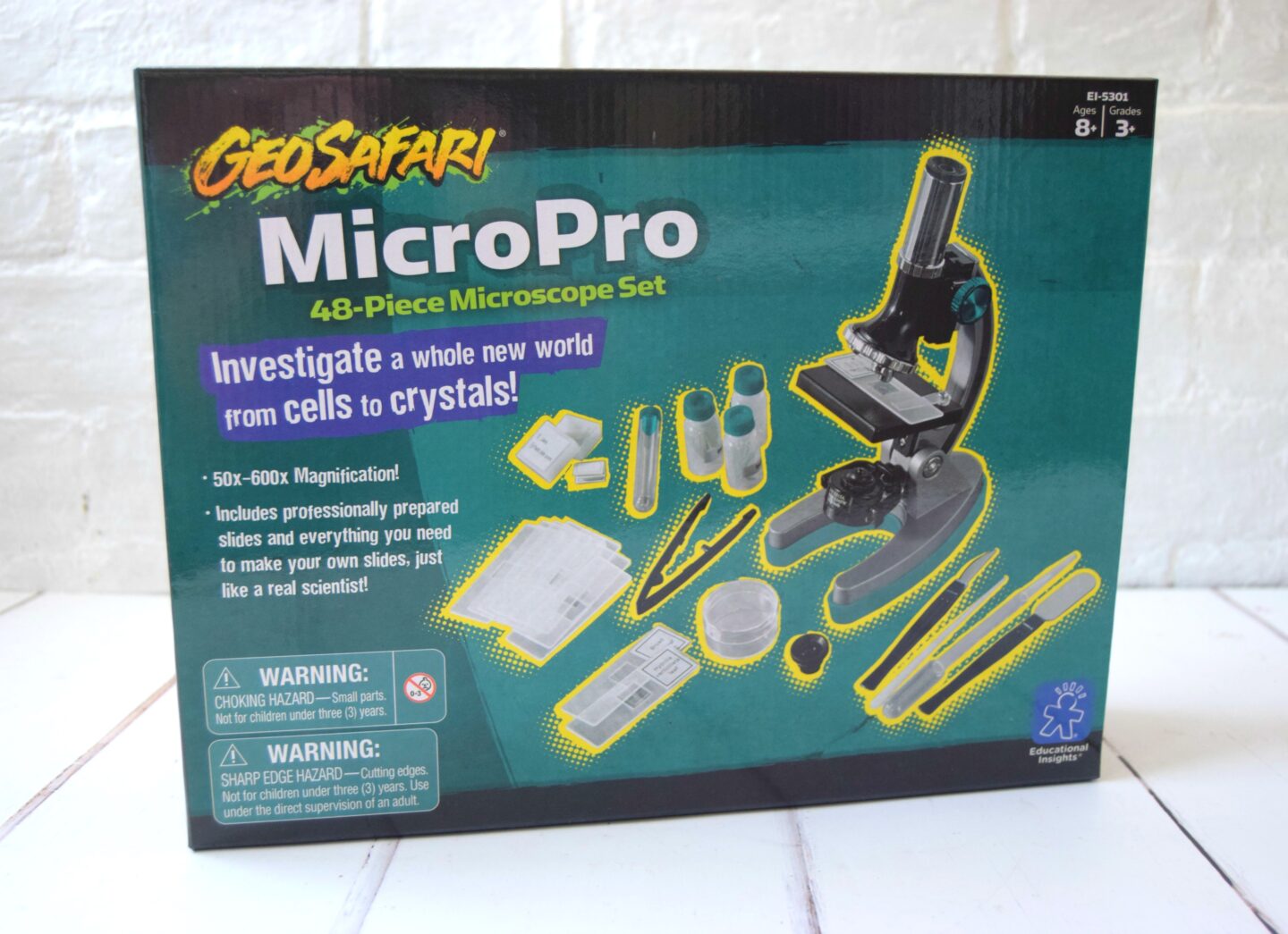 ATTACHMENT DETAILS Geosafari kids microscope with accessories.