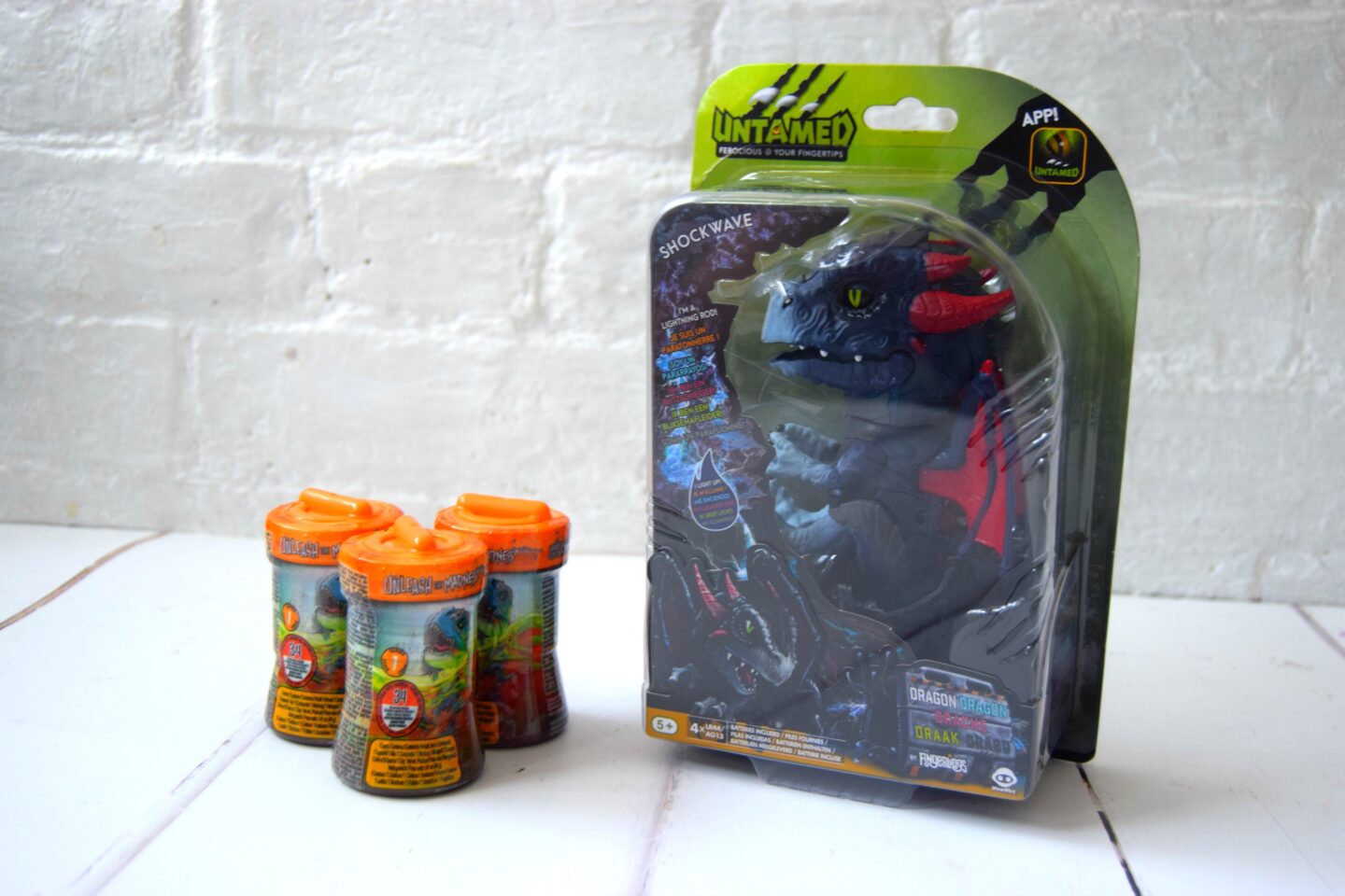 Shockwave Untamed dragon fingerling children's toys