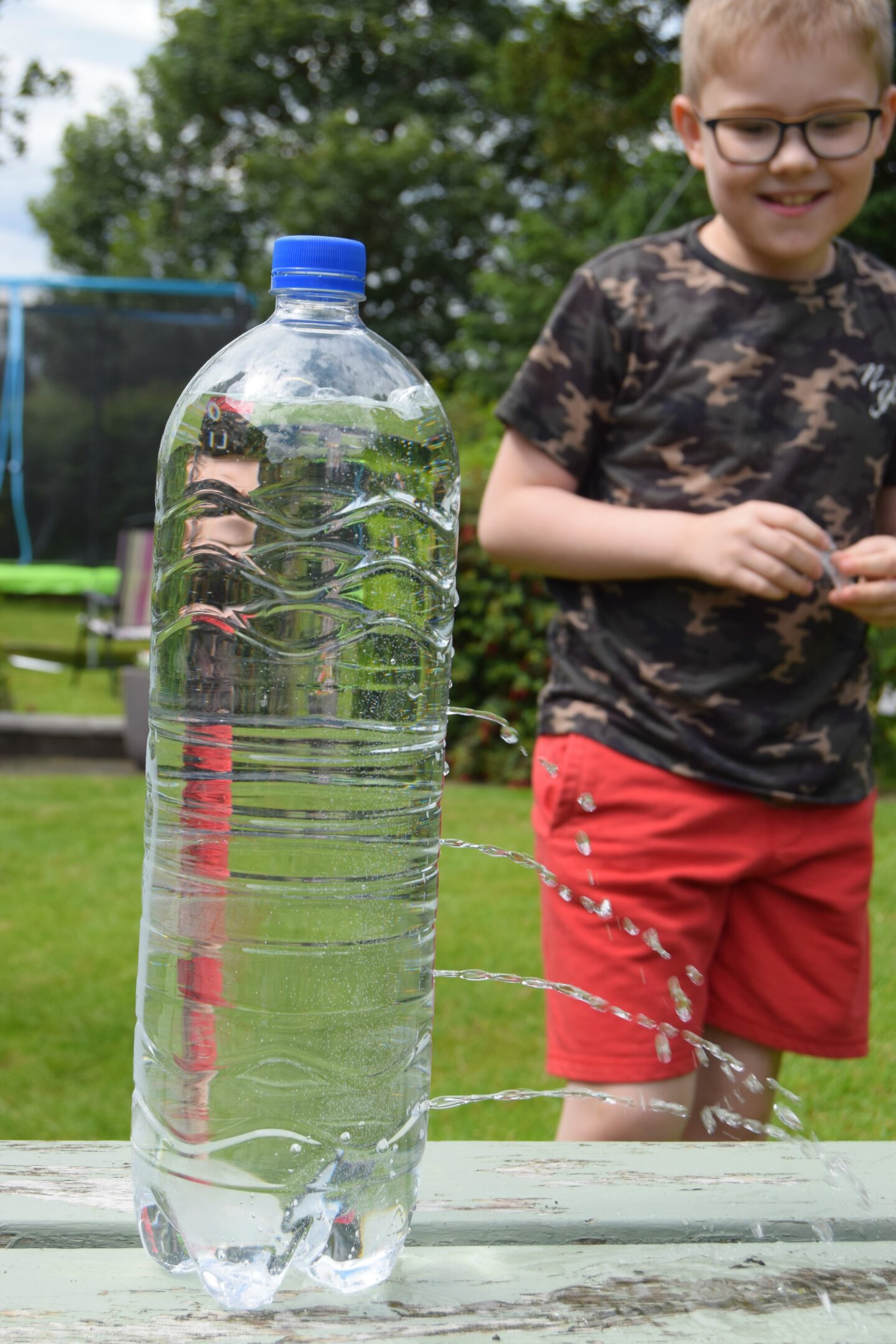 Water pressure experiment