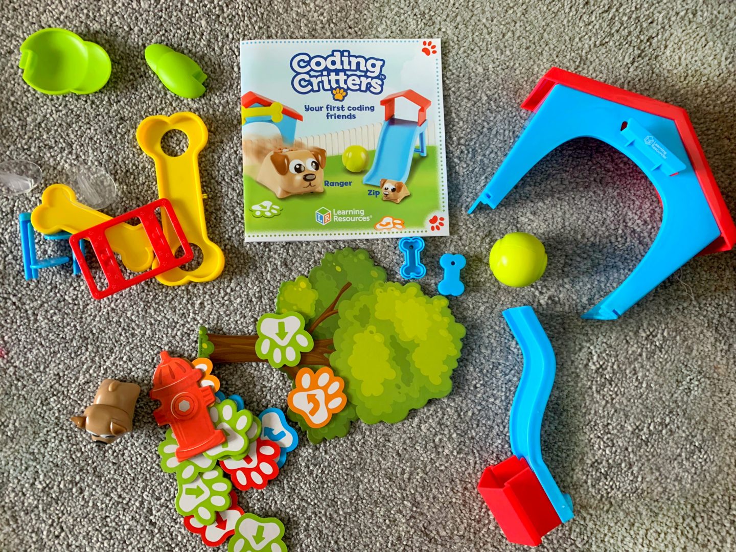 Coding Critters pieces