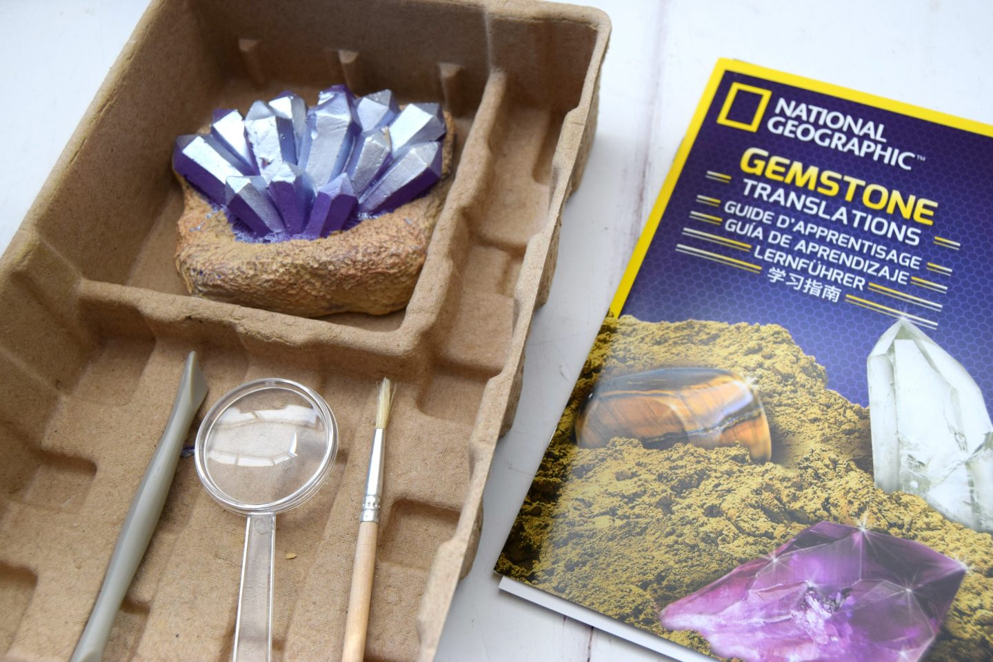National Geographic Gemstone dig kit contents