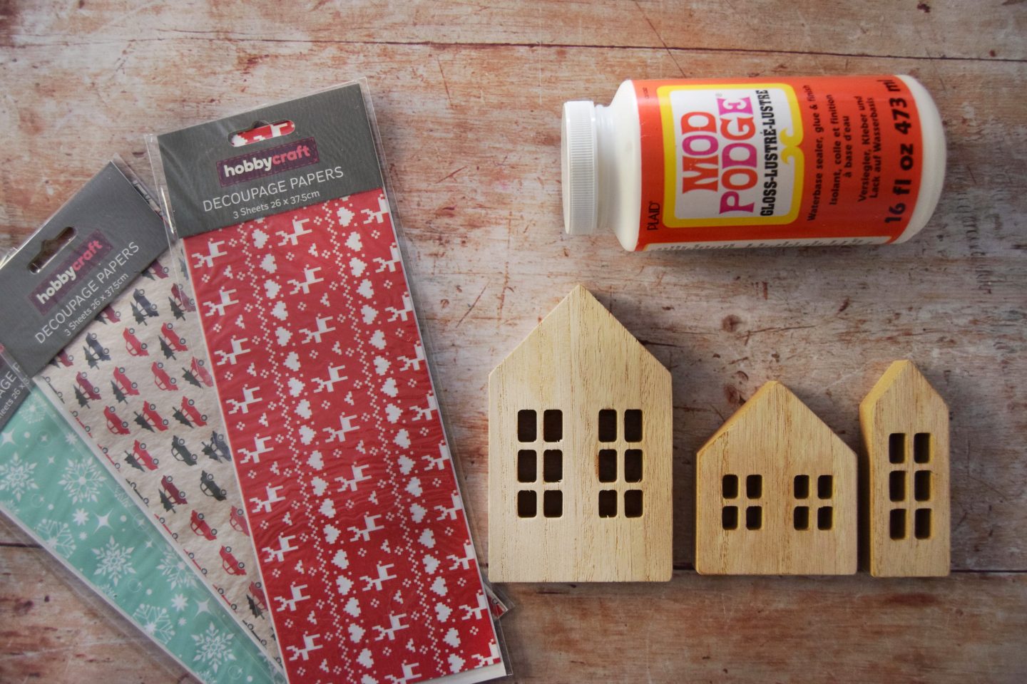 Decoupage houses supplies 1