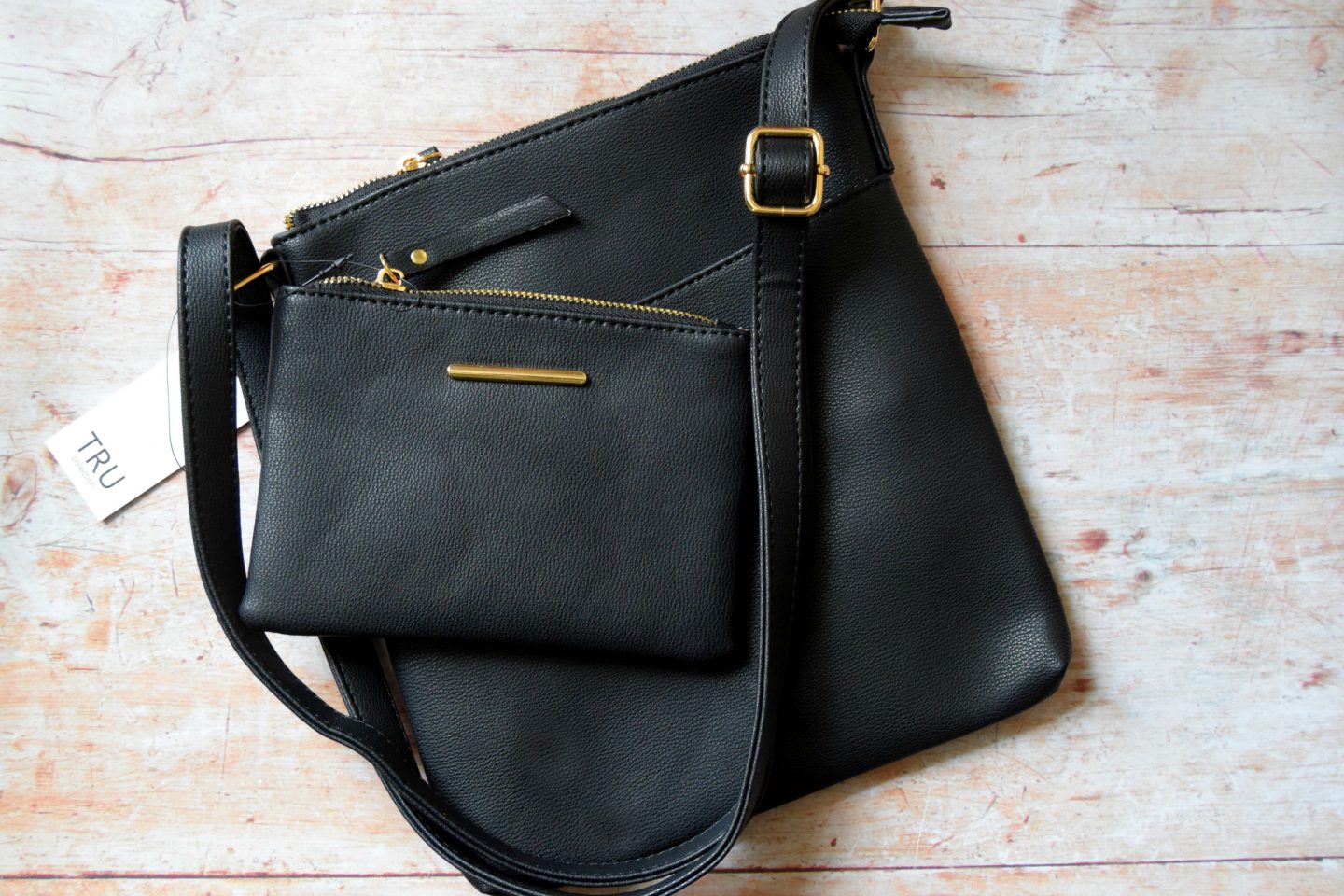 Shoulder bag
