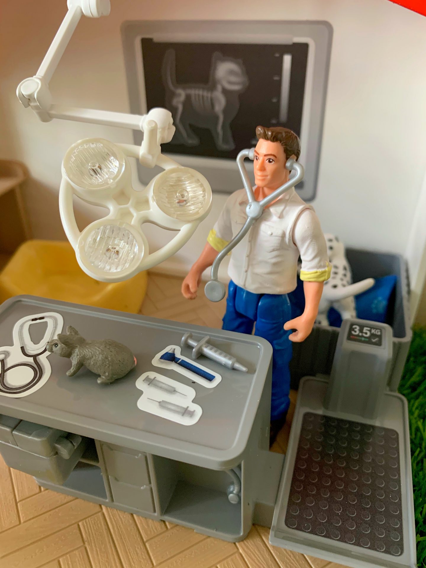 Schleich Farm World Vet figure at the examination table