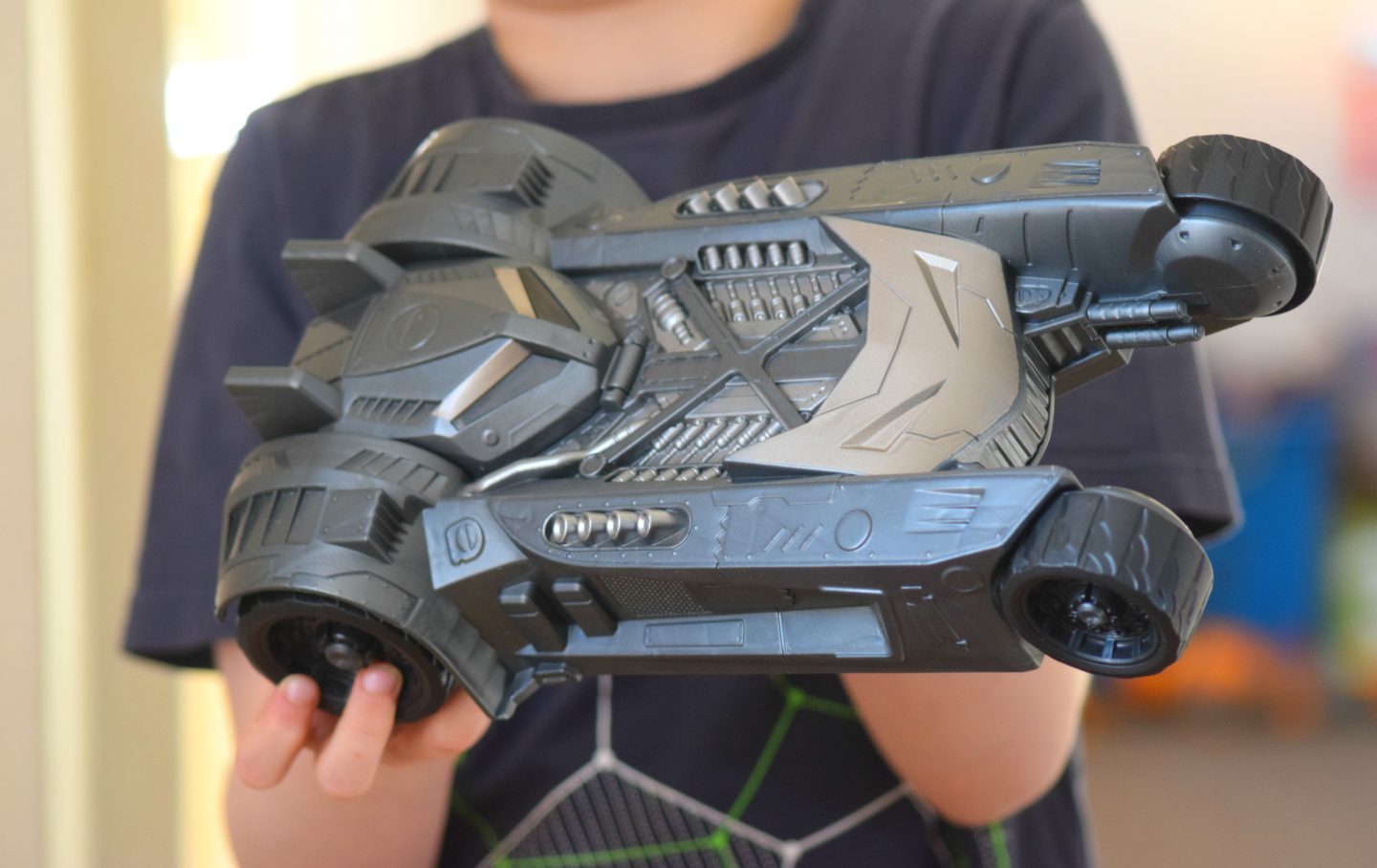 Dc 2 in 1 Batmobile toy