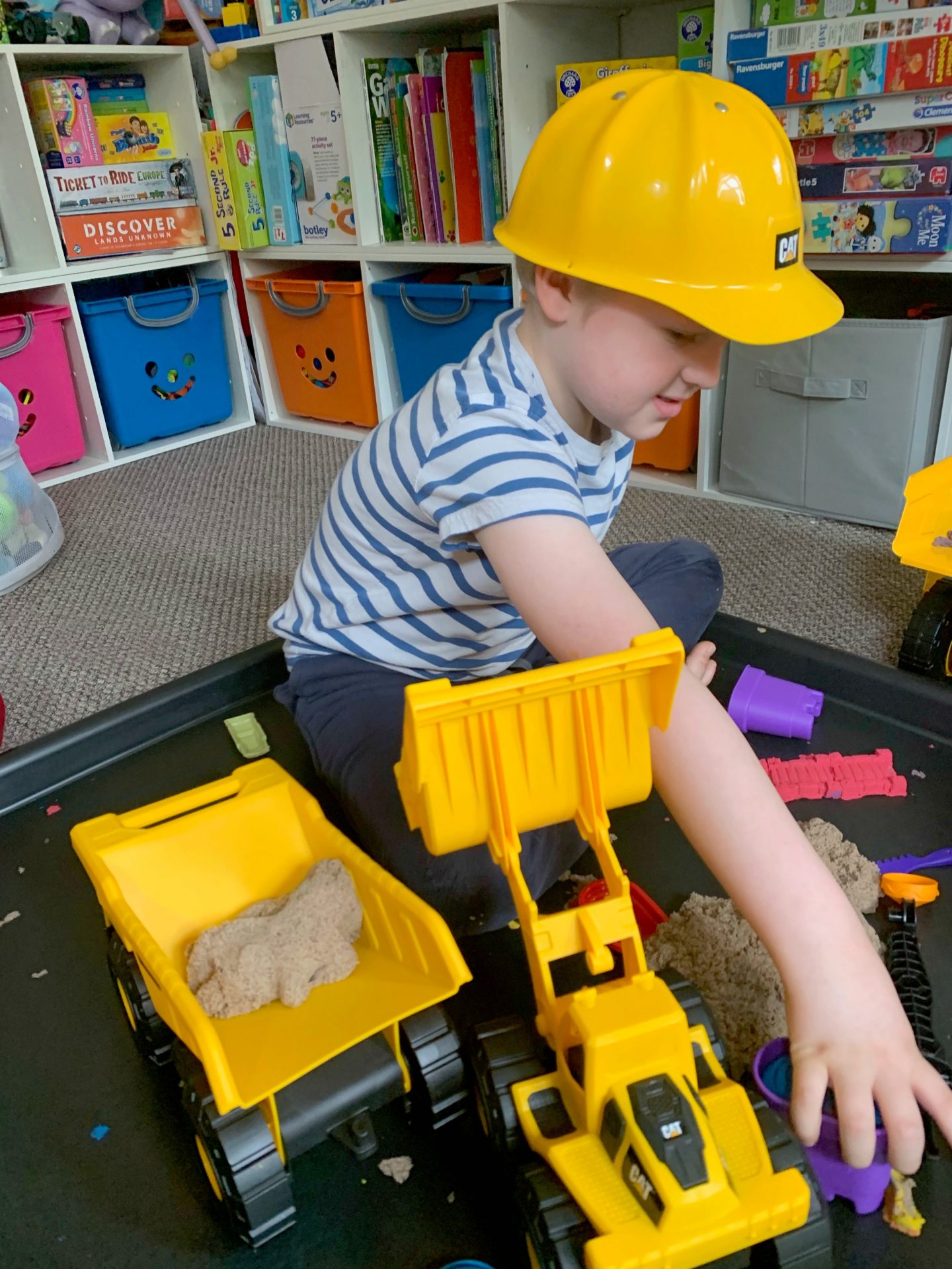 Playing with the CAT dumper trucks