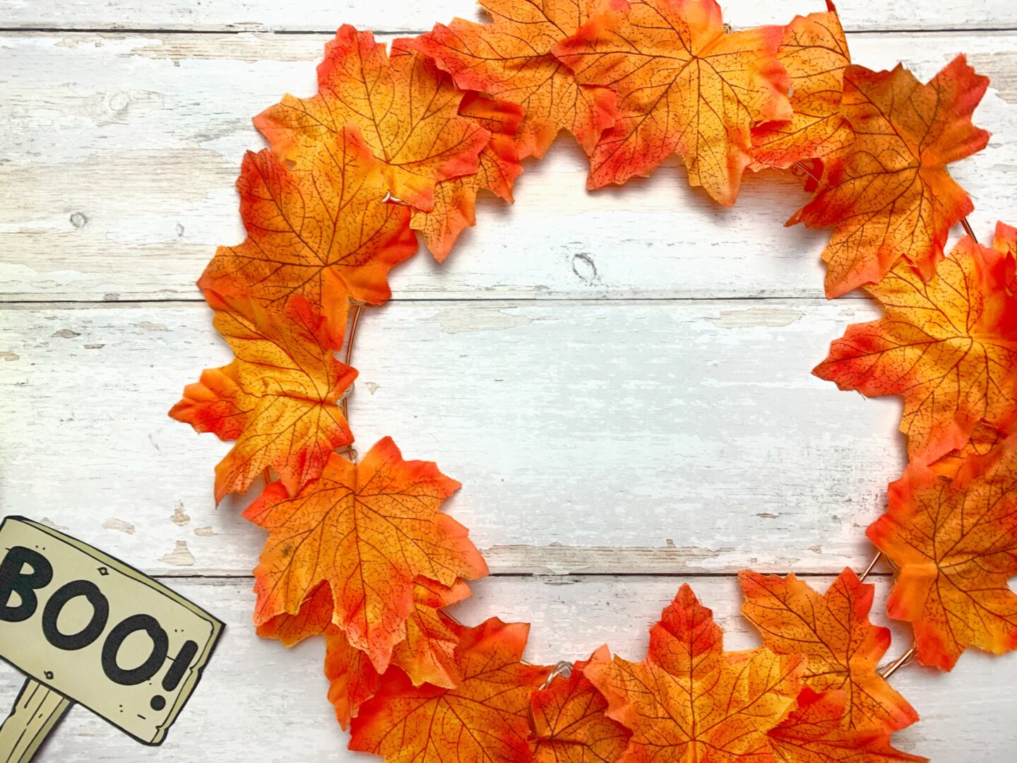 Halloween wreath with light up maple leaf lights