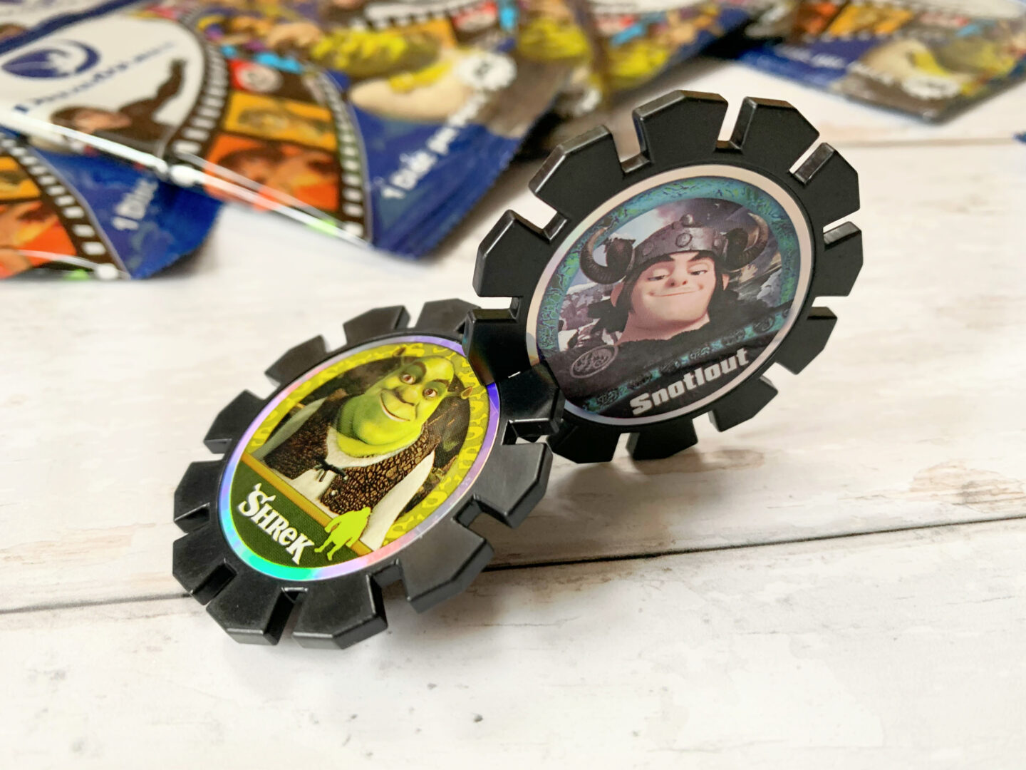 Dreamworks AR discs interconnected to build a model