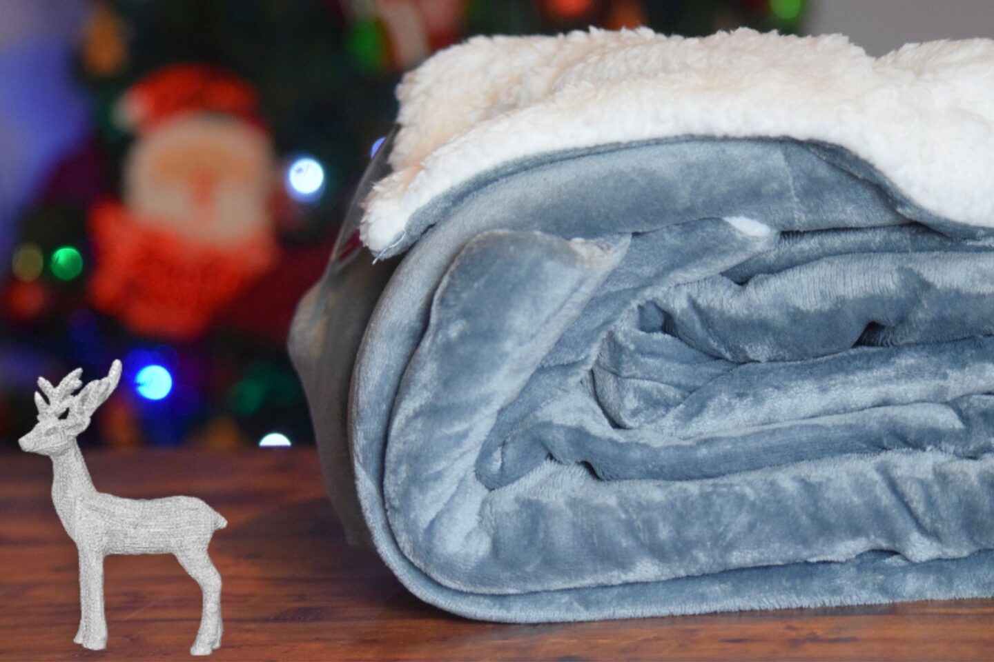 Extra thick and soft blanket