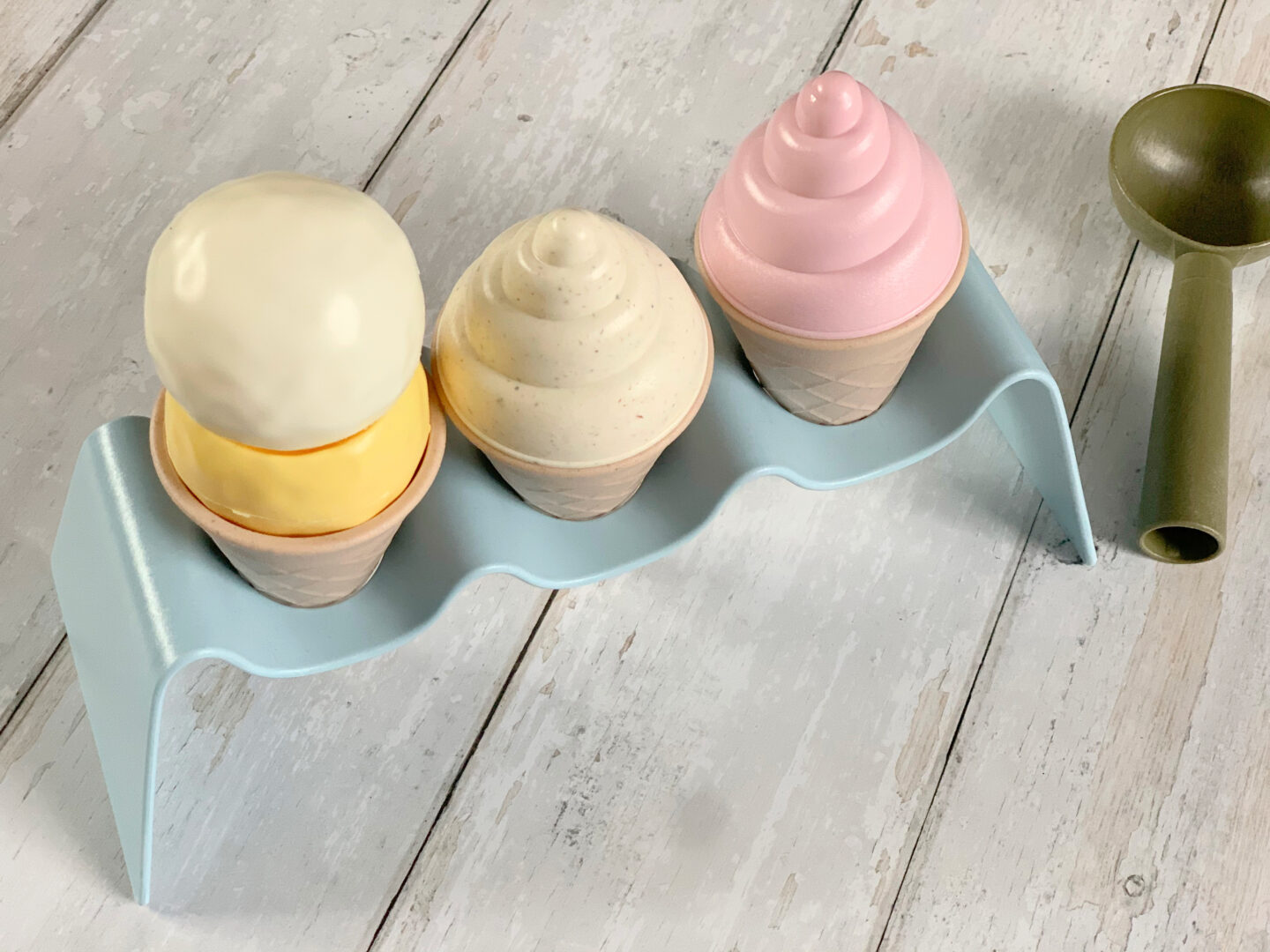 Pretend ice cream playset