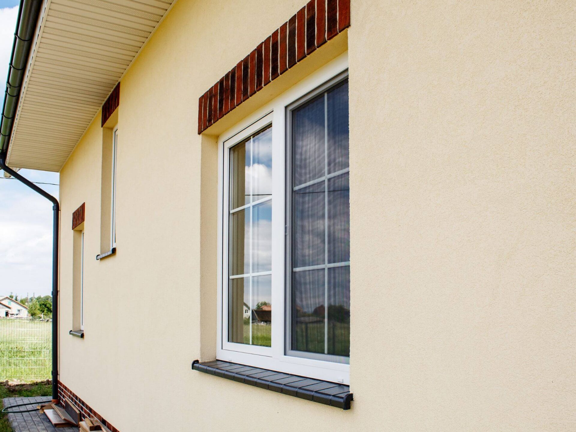 UPVC Window Spraying: The Cheaper Option for Replacing Your Windows ...