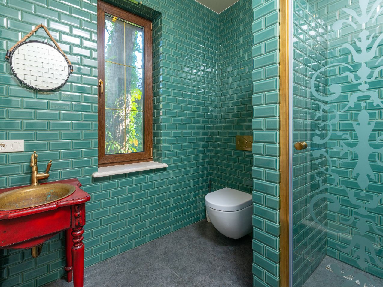 Bathroom wall tiles