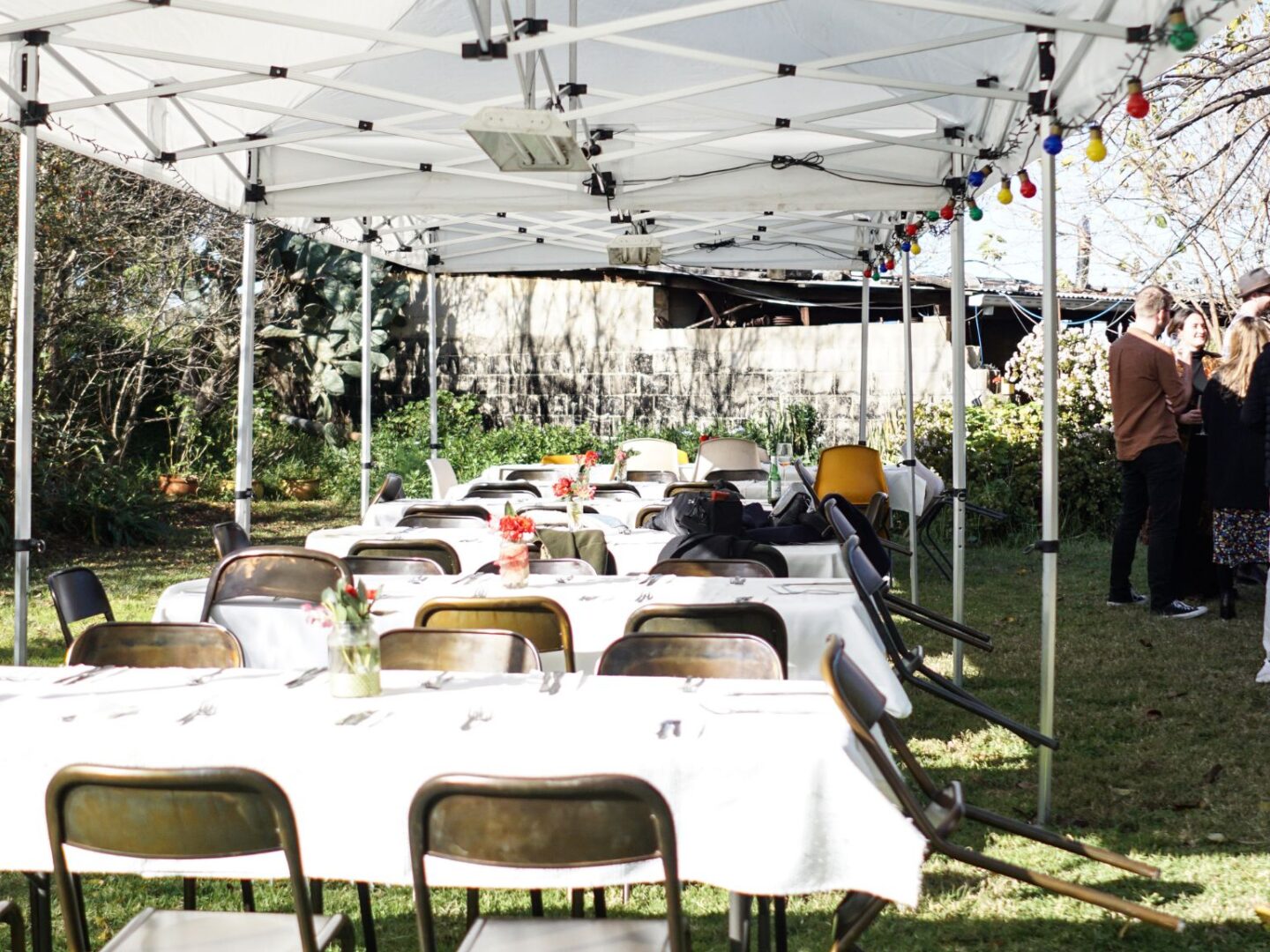 Pop up gazebo