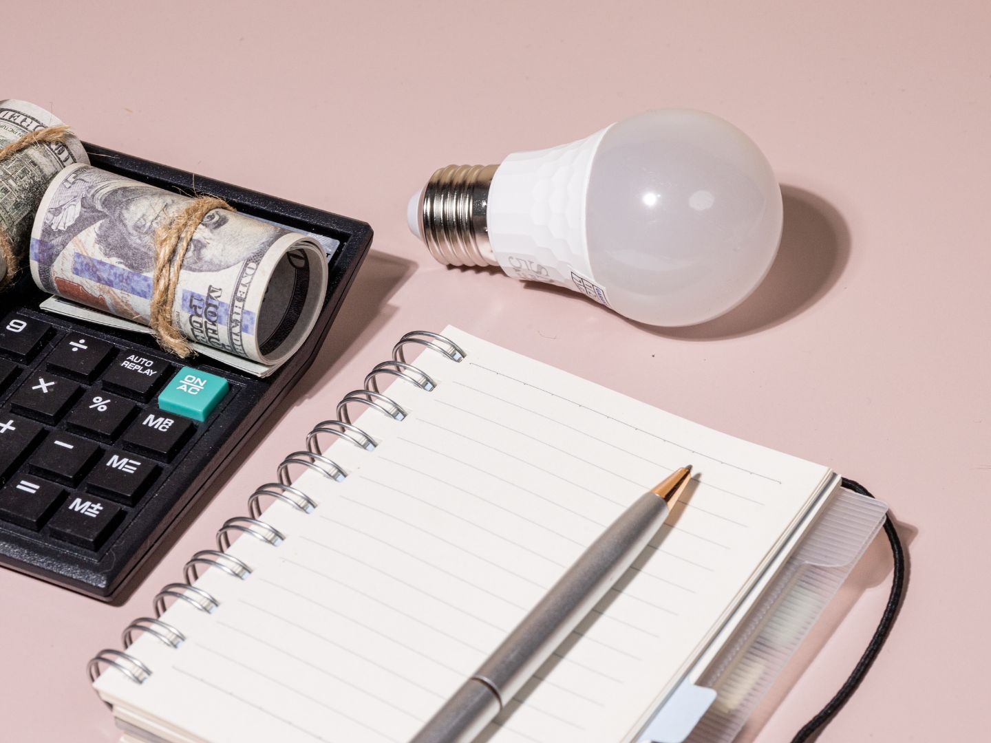 How to Keep Energy Costs Down and Do Better For The Environment at Home